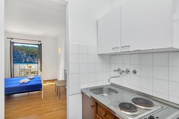 Apartments by the sea Cove Pokrivenik, Hvar - 5231