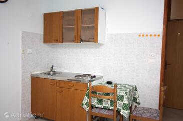 Apartmanok a tenger mellett Stomorska, Solta - 5239