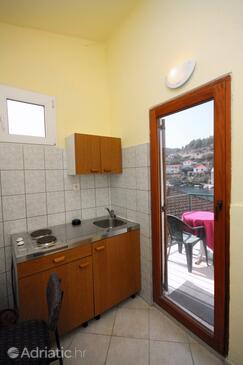 Apartmaji ob morju Stomorska, Šolta - 5239