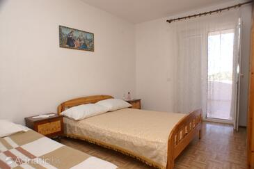 Apartments with parking space Metajna, Pag - 525