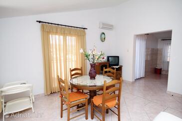 Apartmani uz more Bušinci, Čiovo - 5256