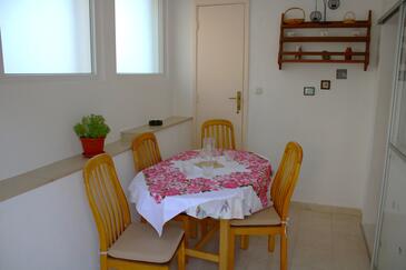 Apartments by the sea Drašnice, Makarska - 5265