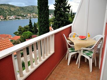 Apartments by the sea Rogoznica - 5269