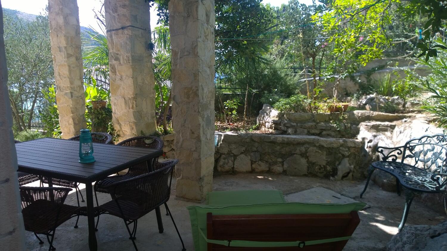 A-5270-b - Privatni smještaj - Apartmani uz more Grebaštica, Šibenik