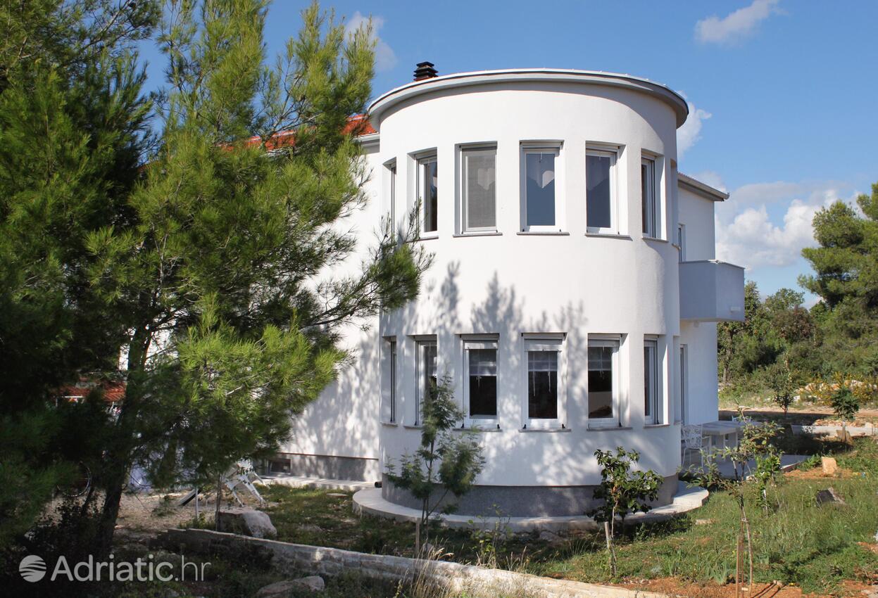 Apartmani s parkingom Biograd na Moru, Biograd - 5282