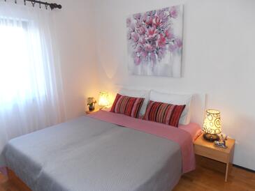 Ferienwohnungen mit Parkplatz Sveti Anton, Krk - 5288