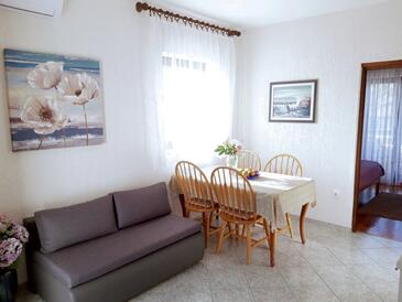 Appartementen met parkeerplaats Sveti Anton, Krk - 5288