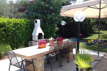 Apartmaji s parkingom Sveti Anton, Krk - 5288 Adriatic.hr