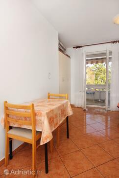 Apartmaji s parkingom Malinska, Krk - 5289
