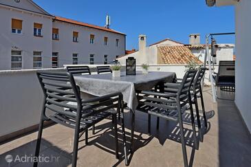Apartamentos y habitaciones con parking Vrbnik, Krk - 5302