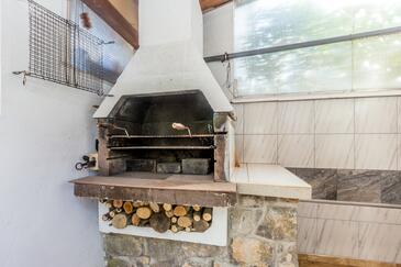 Apartmaji s parkingom Vantačići, Krk - 5313