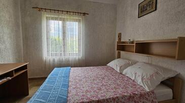 Apartmaji s parkingom Pinezići, Krk - 5319