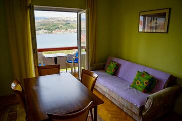 Apartments by the sea Pag - 532