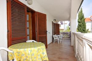 2-Zimmer-Ferienwohnung Porat, Krk (A-5322-a(