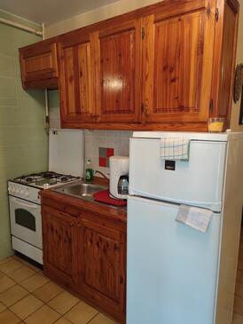 Ferienwohnungen mit Parkplatz Porat, Krk - 5322