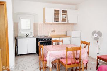 Apartmani uz more Punat, Krk - 5329