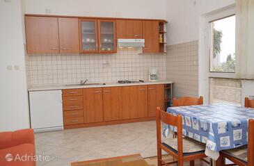 Apartments with parking space Punat, Krk - 5343