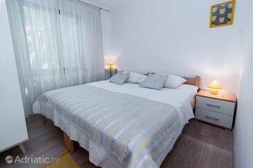 Apartmaji ob morju Punat, Krk - 5351