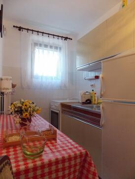 Ferienwohnungen mit Parkplatz Malinska, Krk - 5353