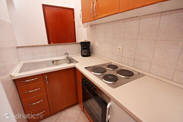 Apartamentos con piscina Baska, Krk - 5354