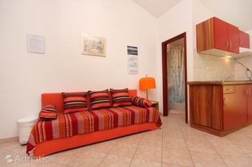 Appartements avec la piscine Baska, Krk - 5354