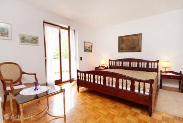 Apartmani s parkingom Vantačići, Krk - 5356