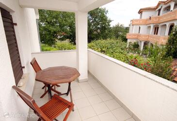 Apartmani s parkingom Vantačići, Krk - 5356