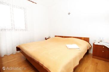 Apartments with parking space Krk - 5359