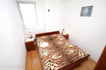 Apartments with parking space Krk - 5359