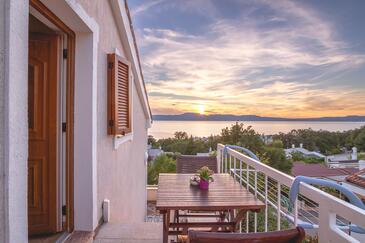 Apartmaji in sobe z internetom Njivice, Krk - 5362 Adriatic.hr