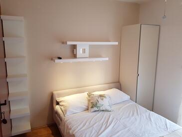 Apartamenty i pokoje z parkingiem Punat, Krk - 5363