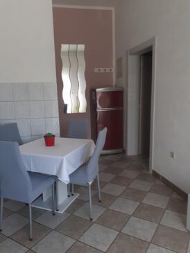 Apartamenty z parkingiem Krk - 5364