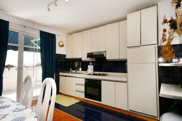 Apartmanok parkolóhellyel Selce, Crikvenica - 5366