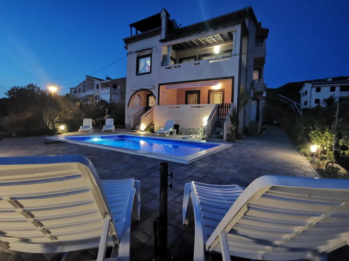 Giardino - Appartamenti con piscina Ponte - Punat, Veglia - Krk