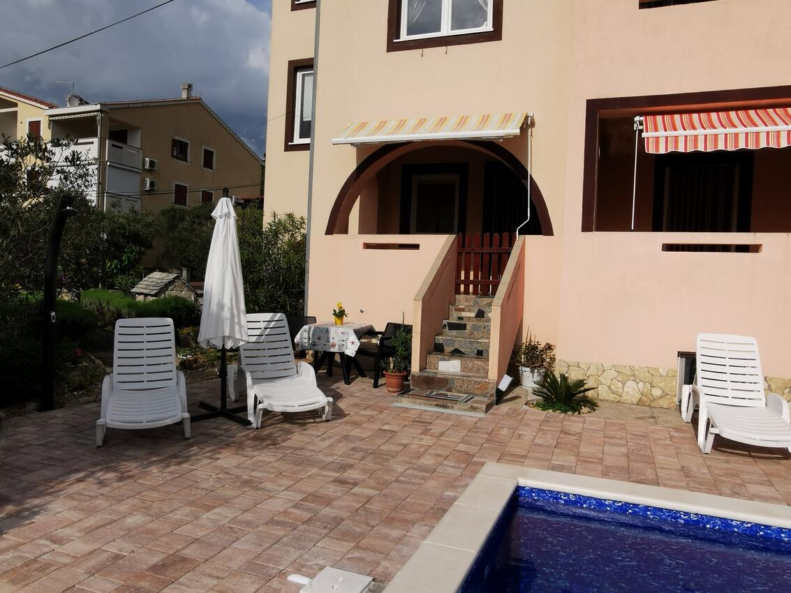 Giardino - Appartamenti con piscina Ponte - Punat, Veglia - Krk