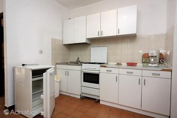 Apartmány s parkoviskom Krk - 5381