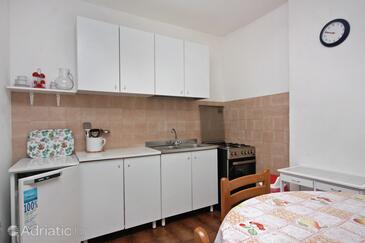 Apartmány s parkoviskom Krk - 5382