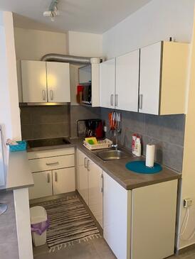 Lejlighedens parkeringsplads Malinska, Krk - 5387