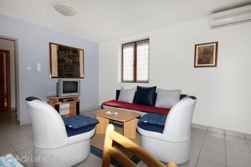 Apartamente cu parcare Malinska, Krk - 5397