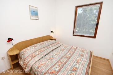 Apartmani i sobe s parkingom Njivice, Krk - 5398