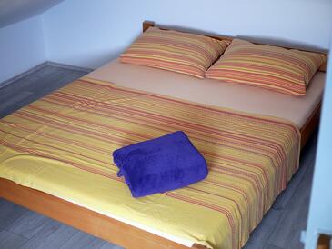 Apartments by the sea Krk - 5399