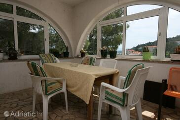 Apartmaji in sobe ob morju Vrbnik, Krk - 5403