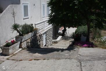 Apartmaji in sobe ob morju Vrbnik, Krk - 5403