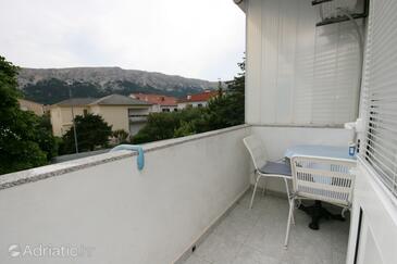 Apartmanok parkolóhellyel Baska, Krk - 5404