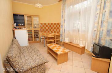 Lägenheter med parkering Baska, Krk - 5409