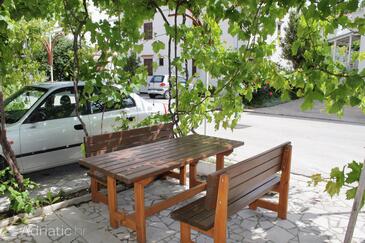 Lägenheter med parkering Baska, Krk - 5409