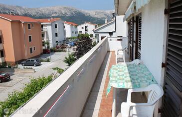 Lägenheter med parkering Baska, Krk - 5409