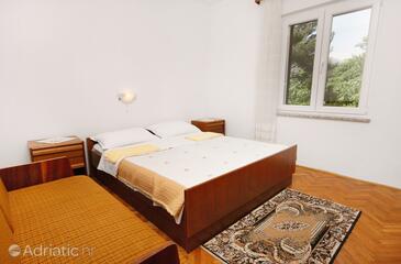 Appartamenti con parcheggio Baska, Veglia - Krk - 5412