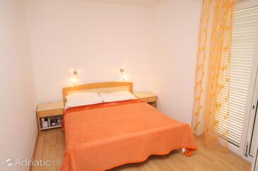 Apartamente cu parcare Baska, Krk - 5420