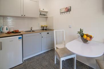 Apartments with parking space Krk - 5423